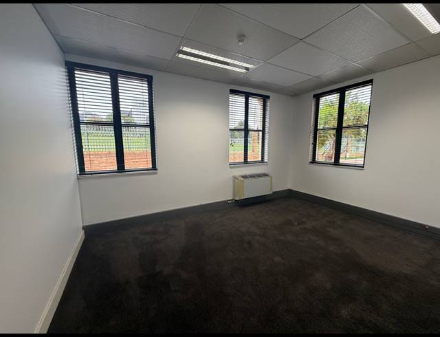 295.30M² OFFICE TO LET IN MORNINGSIDE